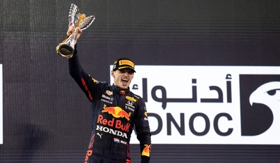 Max Verstappen Takes Record Breaking 15th Season Win at Abu Dhabi Grand Prix
